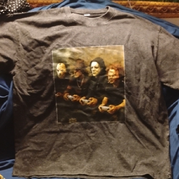 Other - Graphic Gray T-Shirt